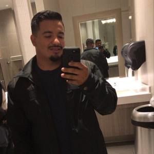 Meet your Posher, Diego